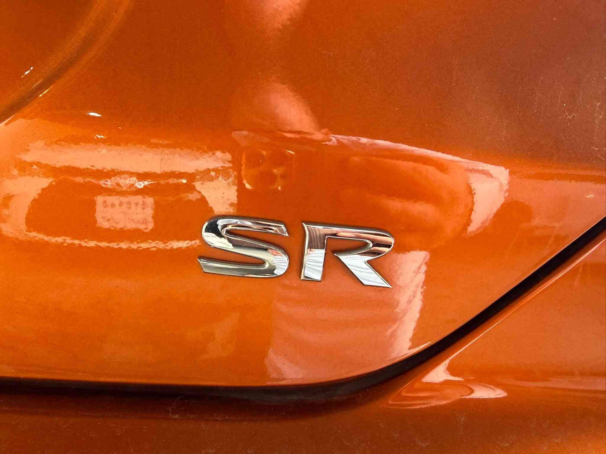 نيسان كيكس موديل 2023مواصفات SR فول مواصفات 5 كامرات ماشي 52 مايل سياره فقط نص جاملغ امامي صبغ بدون ارباك بدون دواخل رقم شانصي داخل منشور  بجم كبس كوبون بنزين موجود بريك بصمه صقف اسود بلادي شاشه جبير لايتان ليد تشغيل عن بعد مكان سياره كركوك سعر 142 لاستفسار ***********
