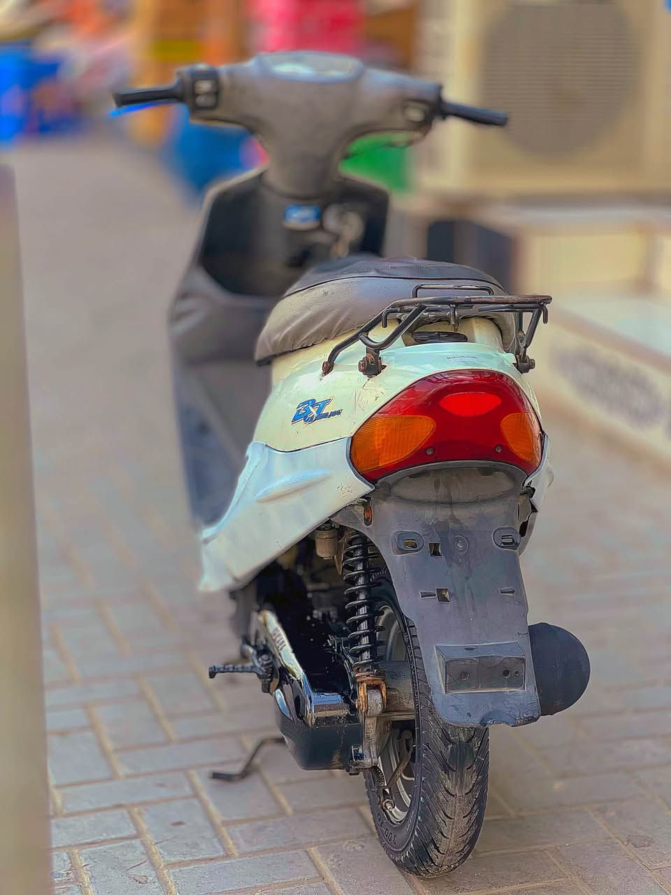 تسعة • جديدة • قليلة استعمال