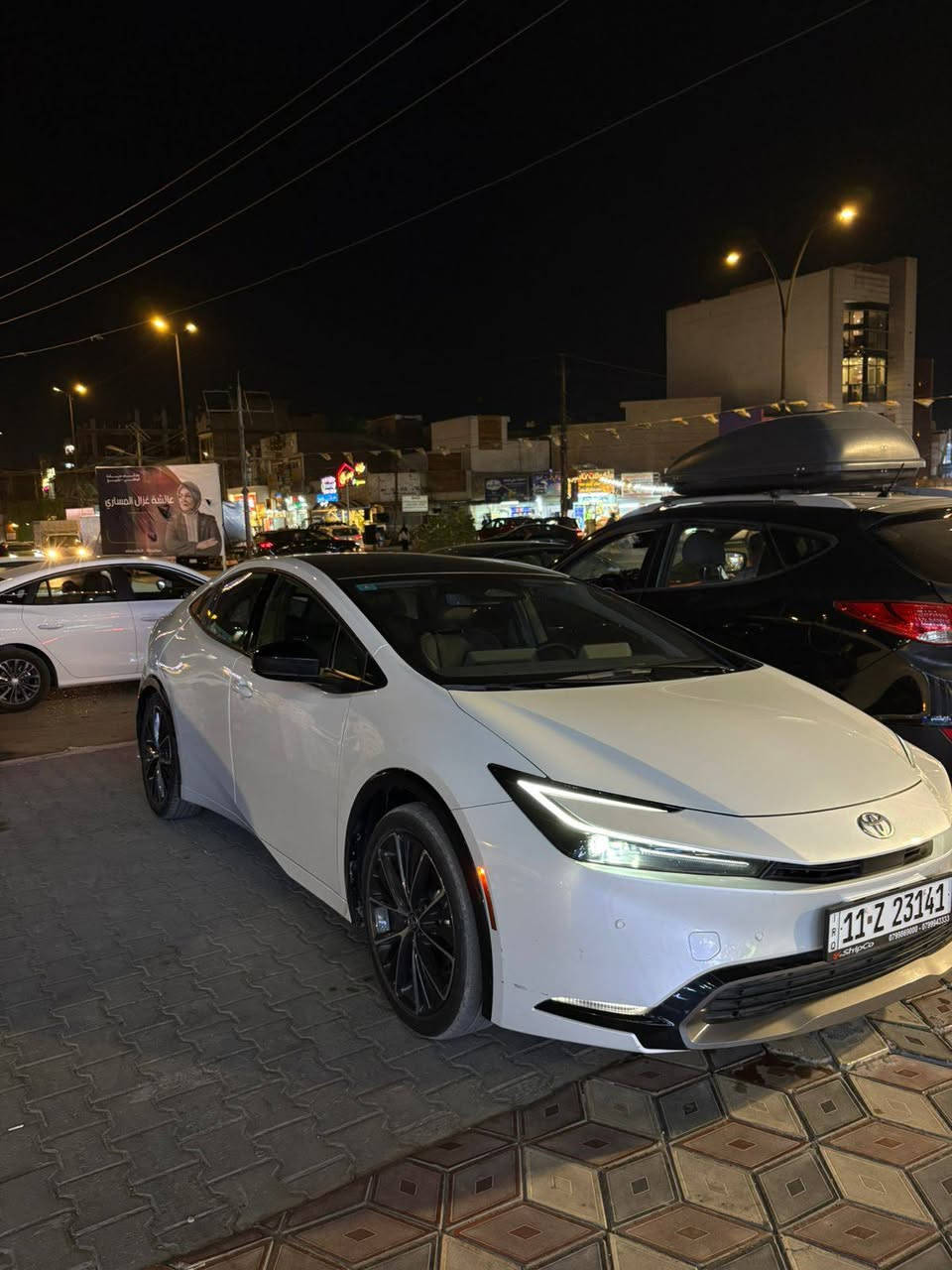 السلام عليكم و رحمة الله
بريوس للبيع 

موديل 2023 XLE

فول مواصفات 
بدون اير باك
حساس 8
كامره خلفيه
رادارات 
بانوراما 
كشنات تدفئة
شاشة كبيرة 
سماعات jbl
لايت لد 
تحديد مسار 
وضعية البارك تطبك نفسهة 
4 وضعيات قيادة custem /sport /eco / normal 
مثبت سرعة 
كشن كهرباء 
هاند بريك دكمة 
لد بالدشبول  
شحن لاسلكي 
ويل حجم 19 
مانع تزحلق 
سبير و عده كامله 
السيارة جدا نضيفه
اسبير و عده كامله + 6 تايرات احتياط جايبه من حره عمان
عدد المسافه 26.000
صبغ الجنطة والدعامية وجاملغ خلفي جهة اليمين 
السعر . 175.000 دولار بيهة مجال  للتواصل 
***********
