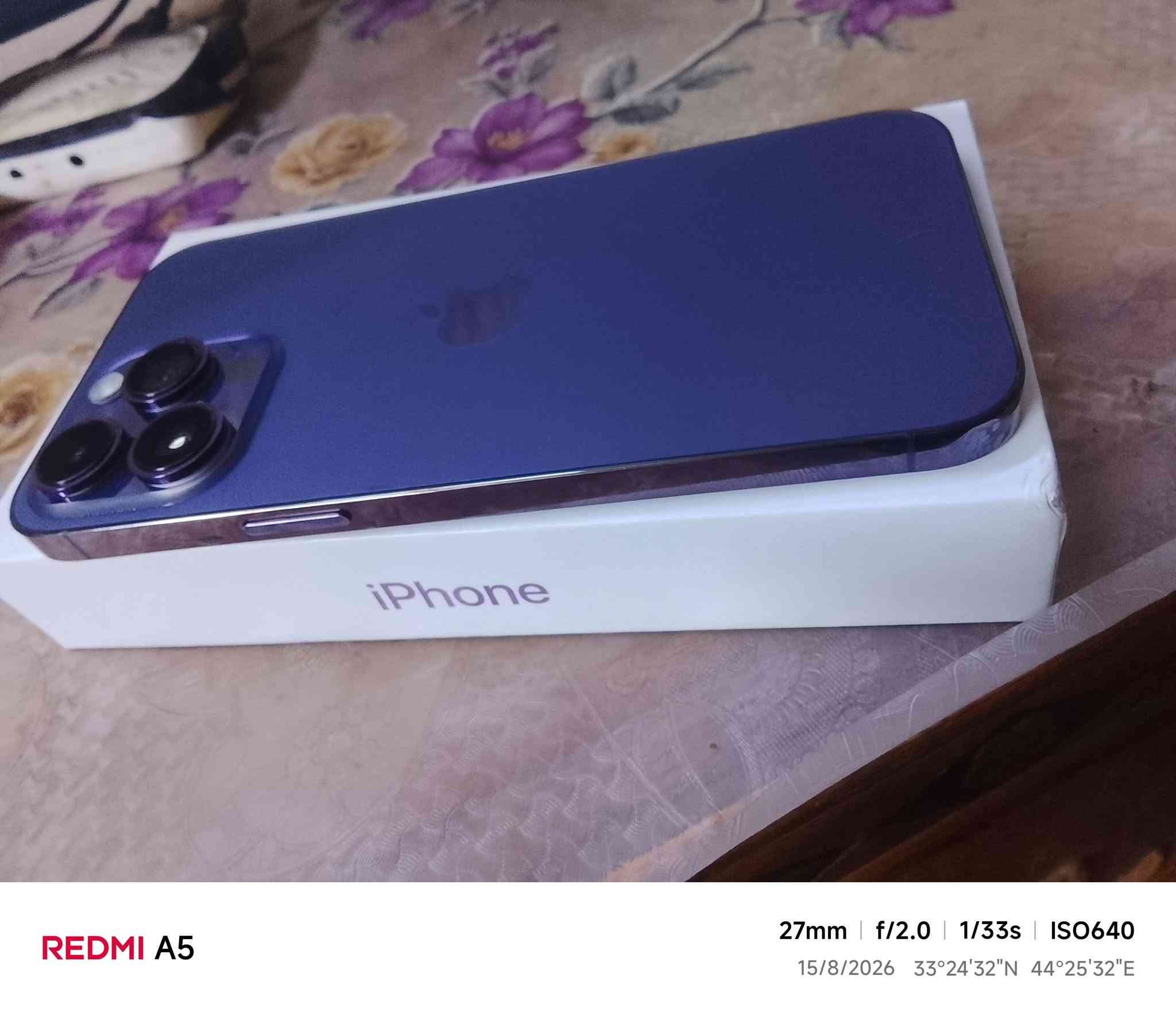 ايفون 14 برو ماكس شرق اوسط مبدل شاشة اصلية لا شكل ولا شي بطارية هم اصلية جهاز نضيف ويا كارتونة بس مو مالتة الكارتونة جهاز كلة شغال فيس ايدي شغال سمكارت شغال ذاكرة 256 مكاني ببغداد حي اور رقمي *********** سعرة 575
