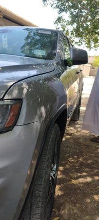 مكلف بالنشر؟.. جيب شيروكي موديل 18 للبيع او مراوس بيكب هايلوكس حصراً ر...
