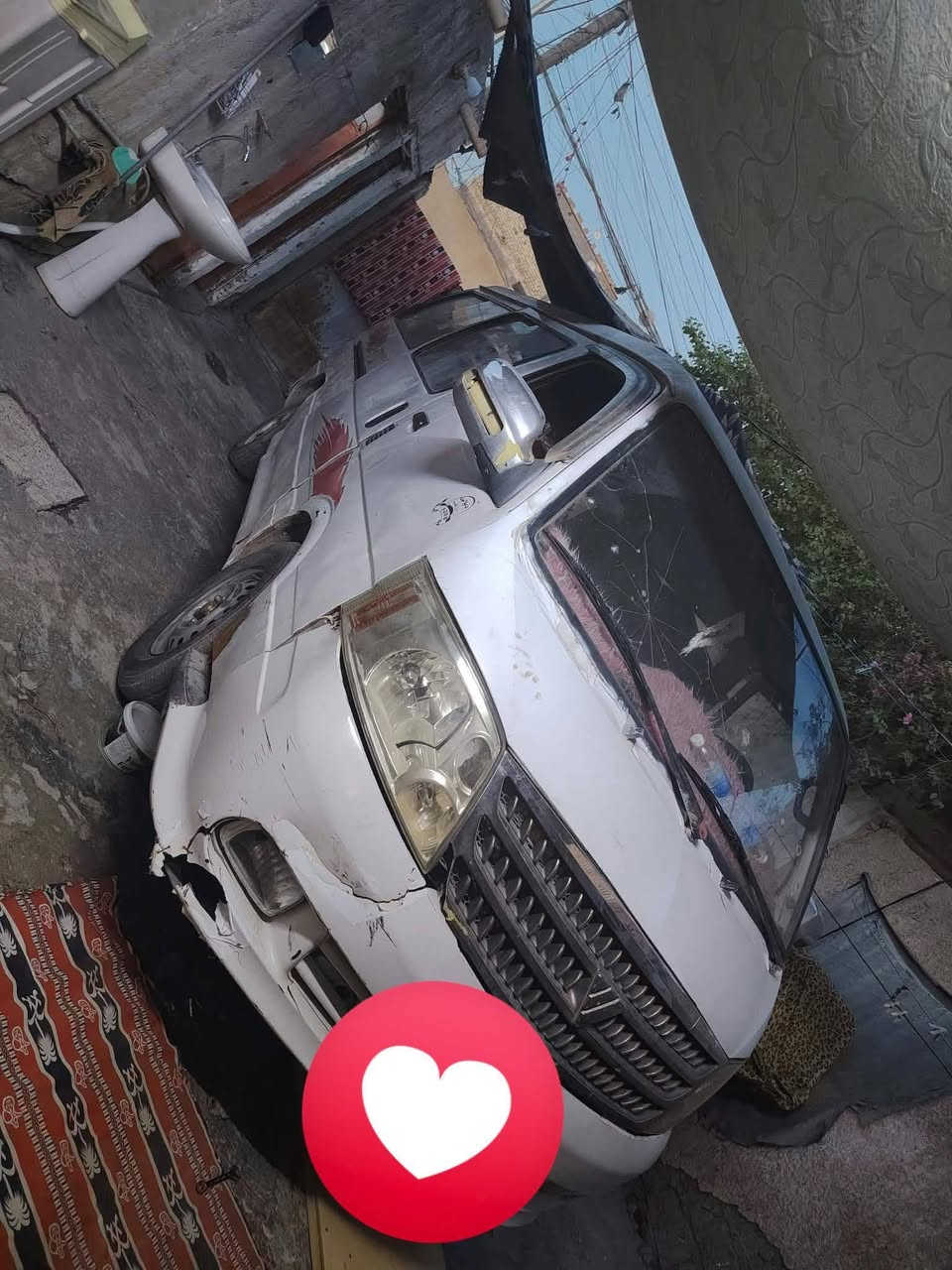 سلام عليكم فتون للبيع موديل ٩ رقم انكليزي ديالى تحويل مباشر غرفته زينه مكينه بيهه تبخير قليل كل اربعه ايام اتنقص نص ربع السعر ٤٠ ورقه او بيهه مجال حك اجيه  ***********
