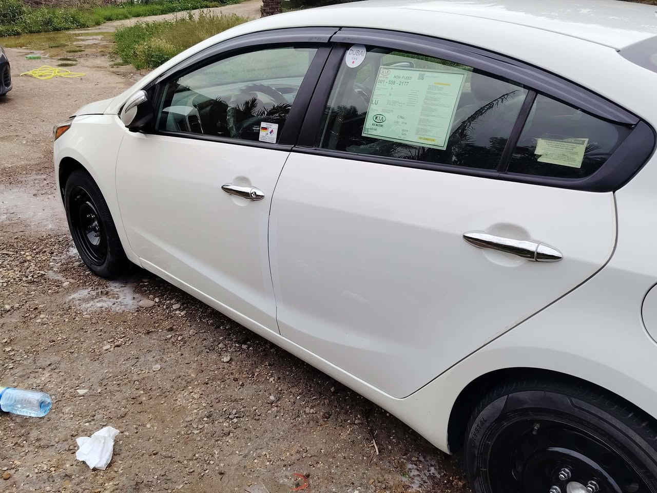 سلام عليكم 
فورتي مديل 2017 سياره ماشيه 69ميل حادثها باامريكا جاملغ وبنيد الجاملغ مبدل والبنيد راجع نفسه وباالعراق بيها باب وجاملغ صبغ بدون حادث القماره بيها بارد حك ربع ابيع احزام الاستفسار الاتصال على الرقم *********** السعر 96 ال مو شراي لايتصل

