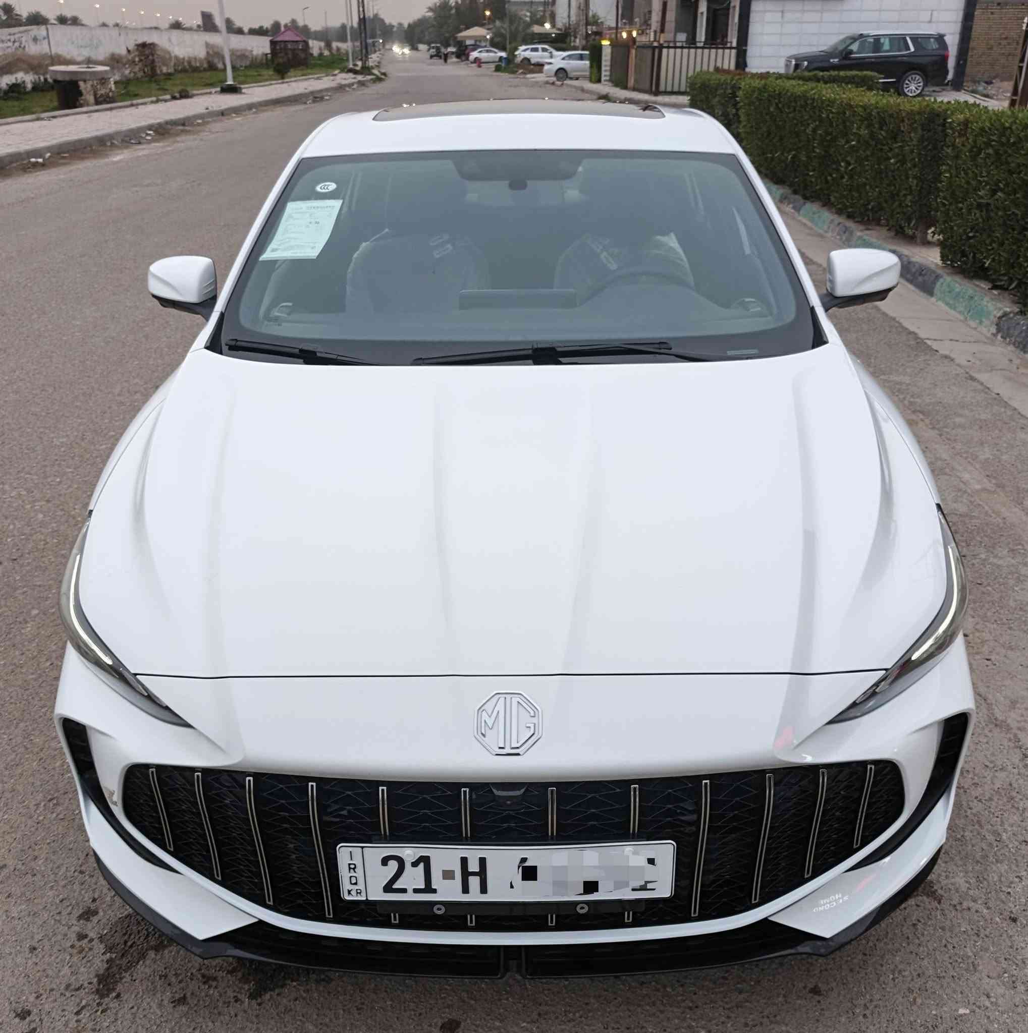 ‏السلام عليكم
‏
‏للبيع سيارة MG GT 2025 
‏لون ابيض رقم سليمانية الجديد باسمي
‏السيارة جديدة جدا بريحة الشركة 
‏مكفولة السيارة 
‏فول مواصفات
‏تحويل ثاني يوم
‏ماشية 17000 الف
‏
‏مكان السيارة العامرية
‏السعر 122 ورقة وبيها مجال بسيط
‏
‏***********
‏

نص مكتوب في الصور:
- I LOVE SECOND HOME