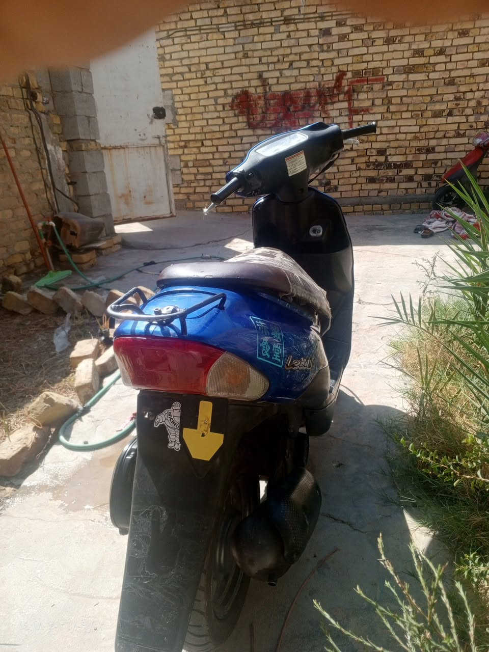 دراجه ساسوكي 60اوراق جنطه دراجه نضيفه +مجفته مره وحده فقط المجر الكبير  السعر 350الف وبيه مجال الاتصال على الرقم ***********
