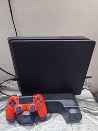 بلي ٤ • ٥١٢جيجا • كنترولين