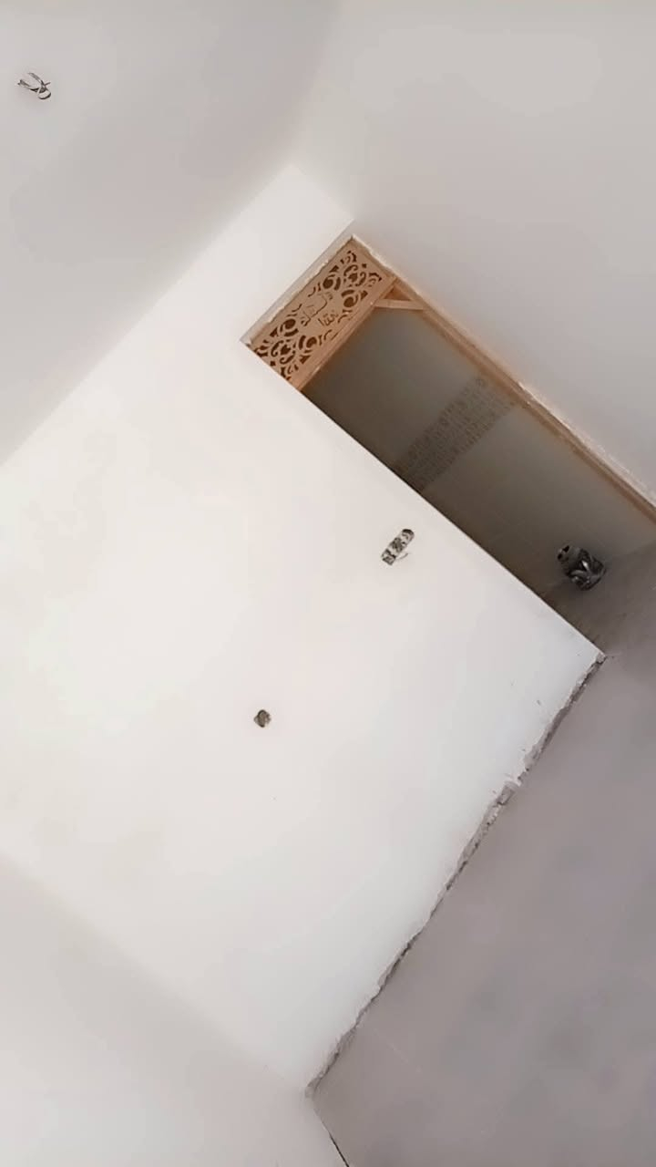 دار للبيع مساحه 60 متر محله 861 
في بغداد للاعلام داخل منطقه الري 
يحتوي البيت  علئ 3 غرف نوم
وطرمه واستقبال ومطبخ ومنور وبيتونه سطح خلفي وامامي وبلكونه

للأسفسار /  *********** 
***********

