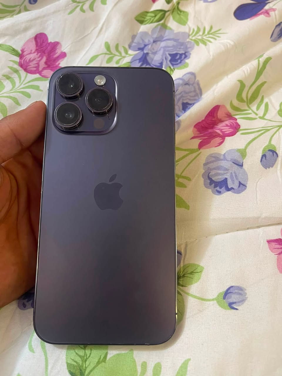 للبيع مكاني نجف كلشي واضح كدامك غير ذني مبدل شي امانت الله ذ256 بطاريه 100رقمي واتساب *********** سعر 540

