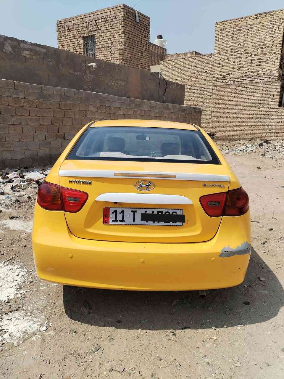 السلام عليكم وين اليدور نضيف
الانتره رقم بغداد وارد خليجي محرك ٢٠٠٠ كفاله عامه شرط الفحص  مصفره غرامات وهيئه تبريد ثلج ❄️  السعر 90
للاستفسار الاتصال ***********

