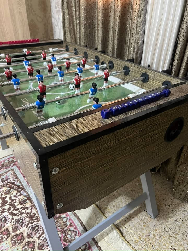 سلام عليكم فيشة حجم  جبير مال صالات خشب ثقيل استخدام بيت جديدة ملعوب بيهة شي قليل سعر 230 الف للتواصل ماسنجر او وتساب ***********
