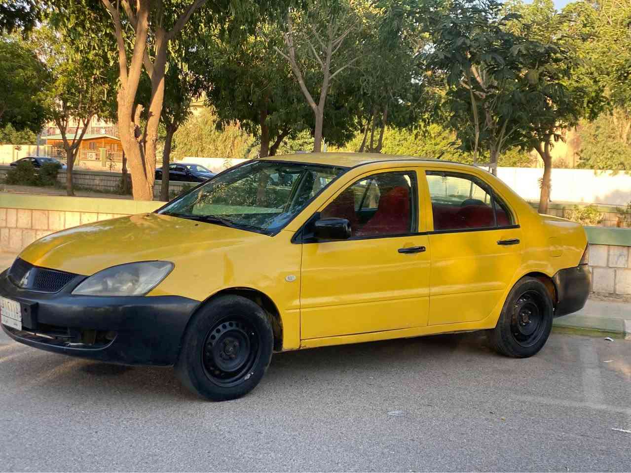 لانسه ر 
موديل 2010
گير عادي 
چوار جام كاره با 
ده عمو ليدراوي نيه 
ته بريد سارد و گه رم ئيش ده كات 
گيرو مه كينه ي بي عه يبه 
به شه رتي حاسيبه و ئه وه ليات
سعري ٣٦ گلا 
***********شوين كه لار كالار, السليمانية
