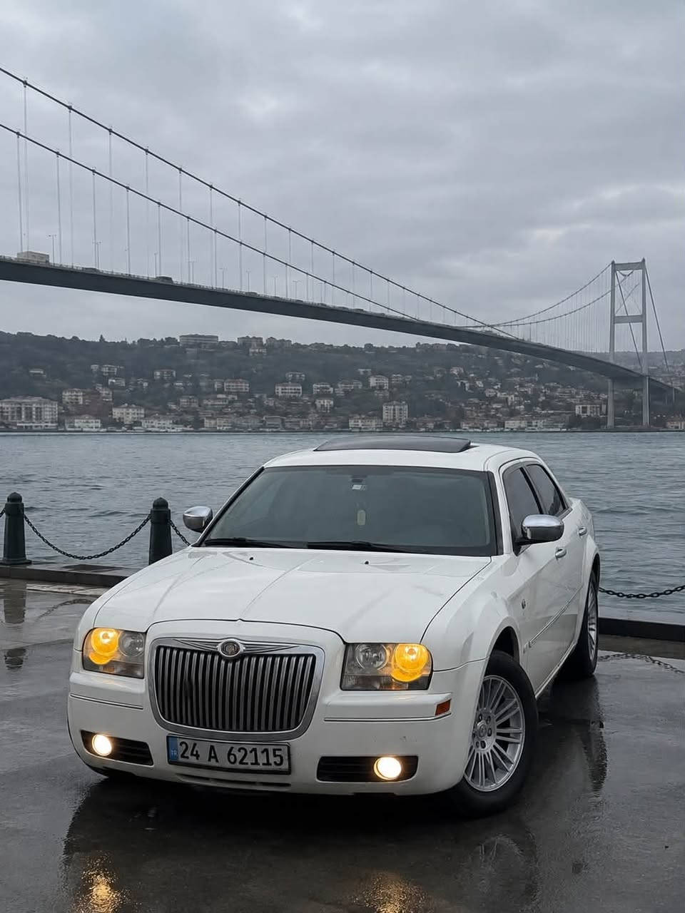 السلام عليكم ورحمة الله وبركاته 
كرايسلر اوباما c300.  2006
السيارة رقم دهوك تحويل مباشر
مكفولة من الحادث
تبديل الباب الخلفي الايمن بسبب شخوط(الباب البلادي موجود)
صبغ الجاملغ الخلفي ايضا بسبب شخوط

تبريد وتدفاة 
كير جديد
محرك جديد
فتحة
شاشة
كاميرا
بيها منظومة غاز
السيارة جاهزة ومابيها نقص ان شاءالله 
السعر ١١٠٠٠ (دفتر و١٠ ورقات)
المكان الرمادي
للتواصل 
***********
