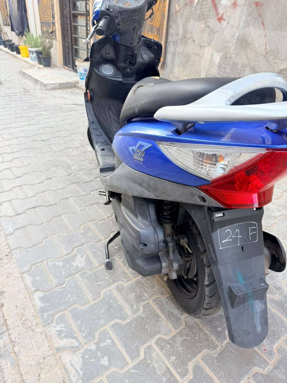 مكلف بل نشر.... في تو لبيع 650 وبيه مجال لولد مستعجل علا بيعته وين ميعجبك افحص دراجه جديده شوفت عينك مكان نجف كوفه  رقم *********** ئي ستفسار
