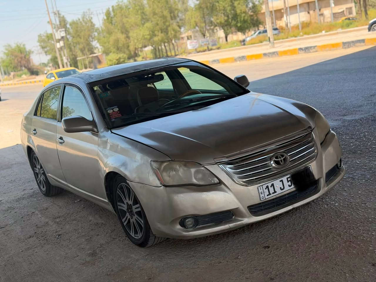 السلام عليكم افلون موديل 2008 فول مواصفات  وارد أمريكي حادثها جاملغ وبيها مكانات صبغ بدون دواخل محرك V6  كير محرك مكفولات رقم بغداد انكليزي بأسمي سعرها 63 وبيها مجال
***********
