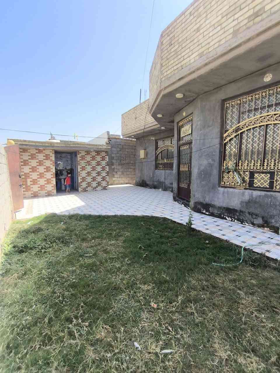 بيت مساحه 250 حي ذويب ***********
