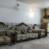 كنب • صالون • أثاث