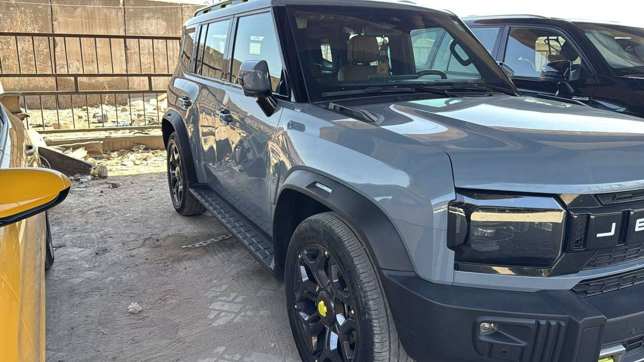 وينه اليدور النظيف 🔥

جي تور  T2  موديل 25 ماشيه 37 الف قابله الزياده مكفوله السياره ماعدا طخه بل الداعميه صغيره 
باقي التفاصيل والسعر واتساب او اتصال ***********
غير متواجد على الفيس
