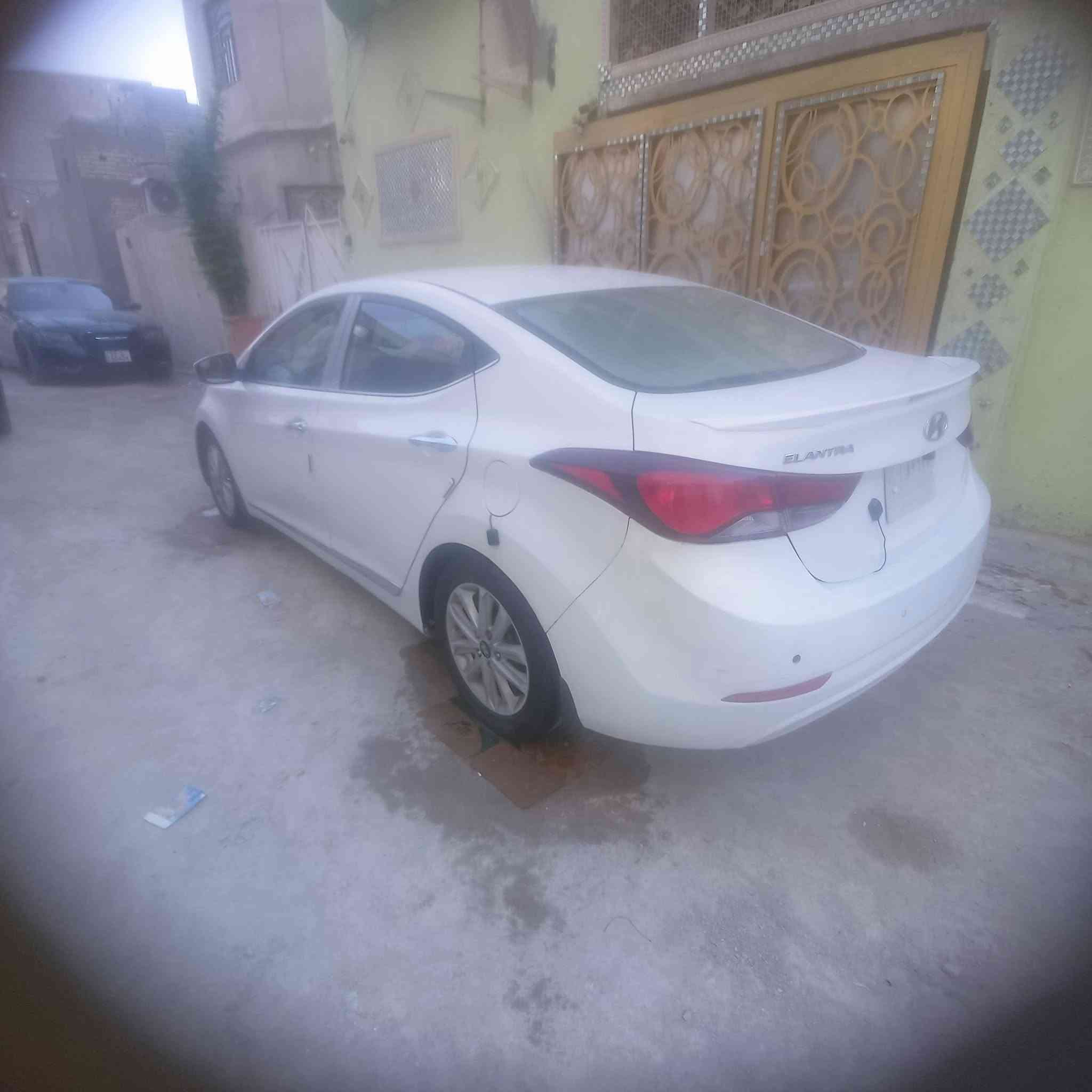 الانترا خليجي مديل 16 مكينه 1800 ..رقم بصره مكفوله من لضربه بيه كم قطعه بارد ..لسياره جاهزه ...السعر 110 وبيه مجال عنواني البصره الجزيره ***********
