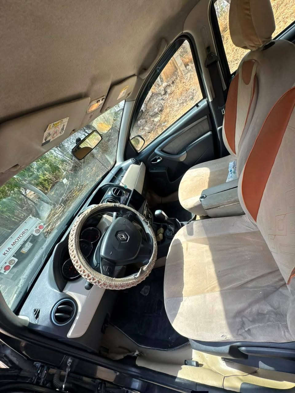 السلام عليكم
رينو داستر 2018
رقم بغداد حره تحويل مباشر
مكفوله من الصبغ والتبديل بيها بارد بالباب الخلفي
 وكير ومكنيه ممفتوحات
تبريد ثلج
جاهزه وجديده مابيها نقص
  للاستفسار ***********
