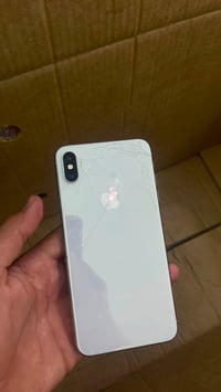 ايفون XS ماكس • ذاكره ٦٤ • فيس ايدي معطل