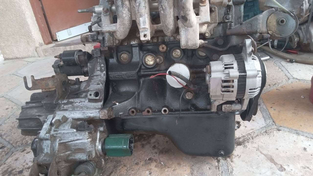 مكينه سايبا جديده كامله طابوكه عدا كاور  استعمال شهر فقط  مكان البصره الشعيبه للاستفسار اتصال على واتساب فقط ***********
