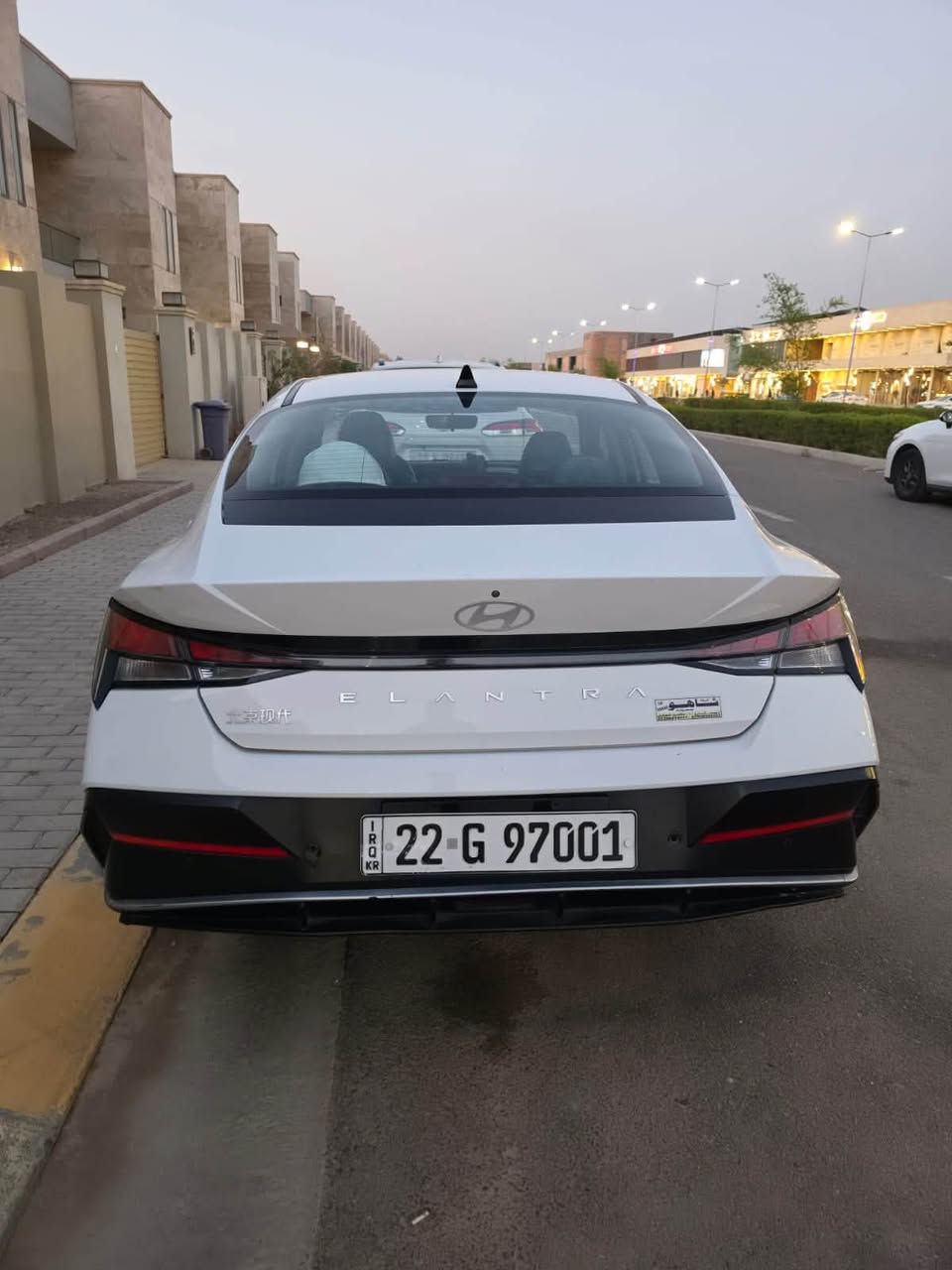 النترا 2024 خليجي للبيع 
الممشى 40 الف كم 
رقم مميز 
فول مواصفات فتحة سقف 
دخول ذكي 
بصمه تشغيل 
لايت full led 
عدادات ديجتال و شاشه عرض 
محرك 1500 دبل نوزل mpi 
السياره كلش نضيفه ممفولها بس محسن و الدهن كل 3000 ابدل
للاستفسار ***********
