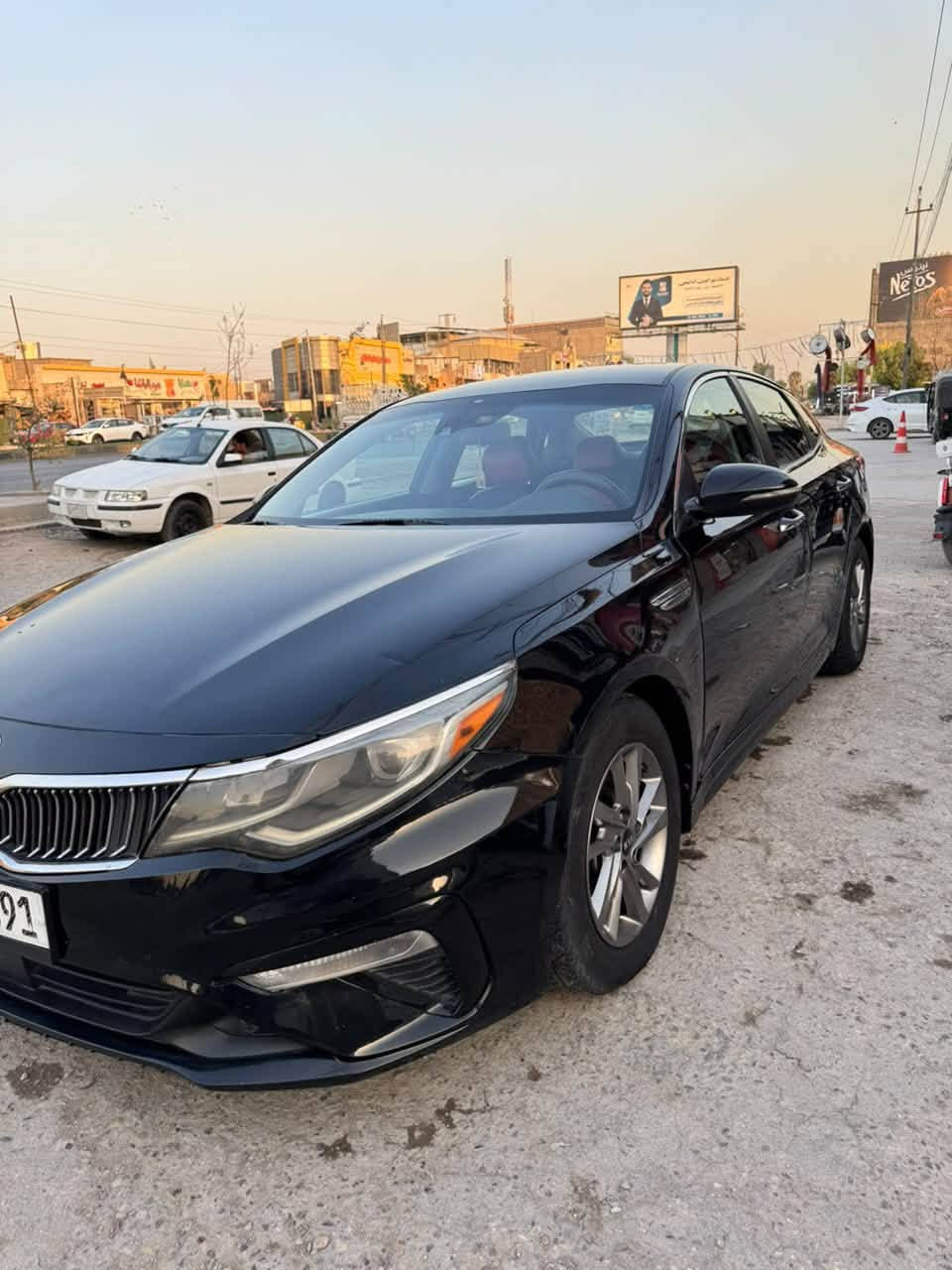 اوبتما ١٩ بغداد رقم وسنوية وهزه كلهن قبل اسبوع كملتهن موصفات fe معروفة ردار امامي تحديد مسار نقطة عمية السيارة  تخم تاير جديد و حداديه كاملة و باتري جاهزه من كل النواحي ربع ما تصرف عليها بيها ٤ قطع تبديل حادثها شطح بدون دواخل و بدون ايرباك بامريكا ٣ جاملغ وباب سايق وبنيد وهنا صار بيها قبق جنطة ماشية ١٠٣  مكاني بغداد  الزعفرانية الرقم ***********

