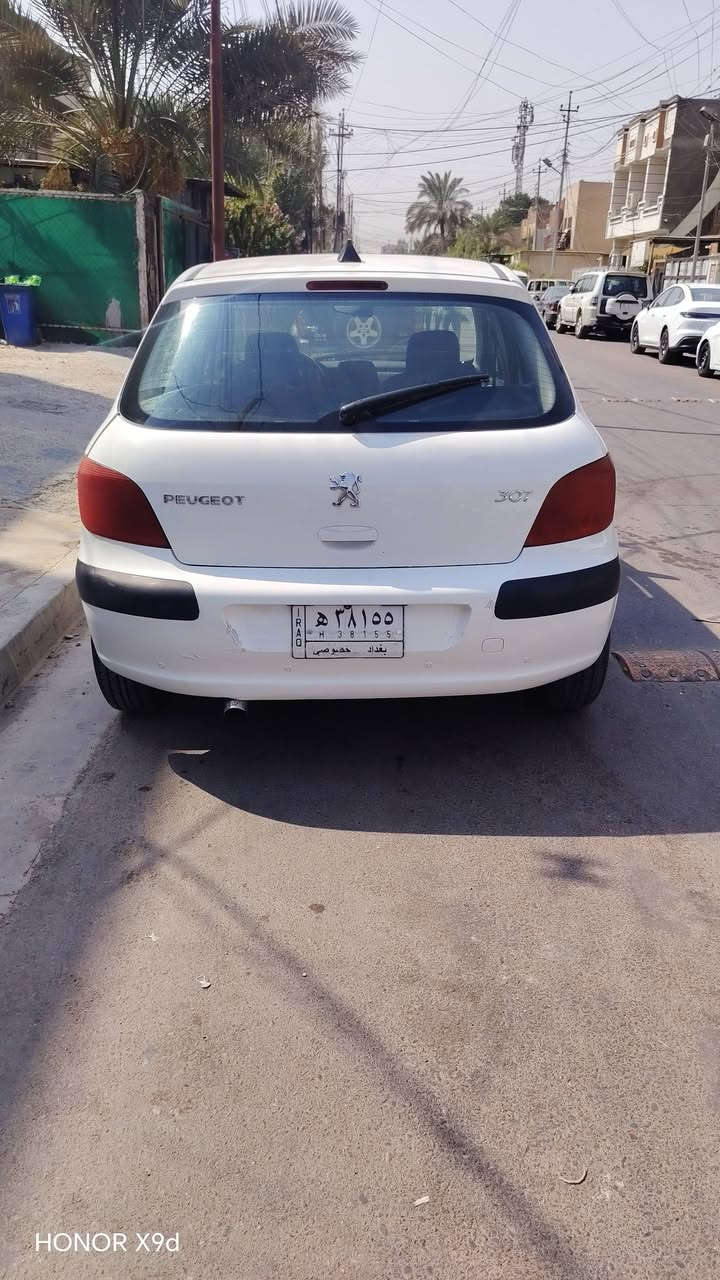 بيحو 307 للبيع
سياره كامله بيه نواقص بسطيه
سنويه منتهيه
تبريد شغال
تخم تايرات جديد
صدر مشتغله جديد
بيه كم مكان ضربه مصلح وكامل
غرفه جديده
السعر 47 ورقه وبيه مجال بسيط
حي القاهره ***********

نص مكتوب في الصور:
- HONOR X9d