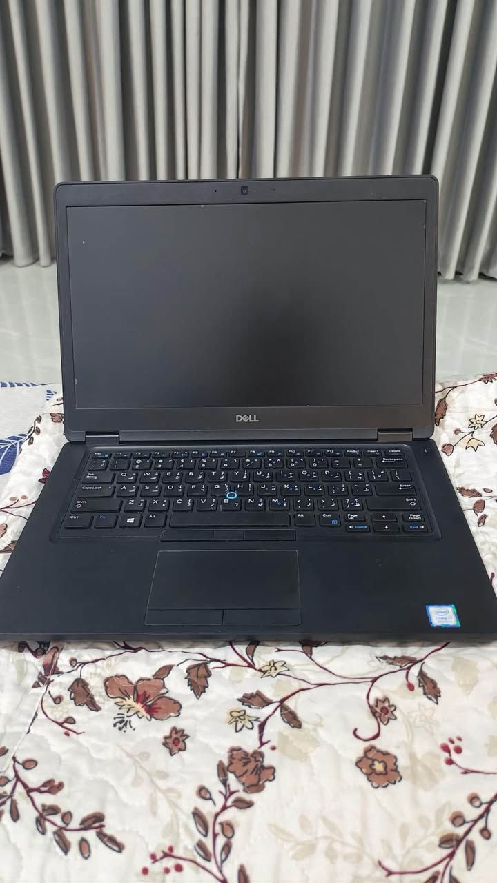 ديل 5490 • i7 الجيل الثامن • NVMe ٢٥٦GB