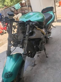 ياماها R6 • بطح