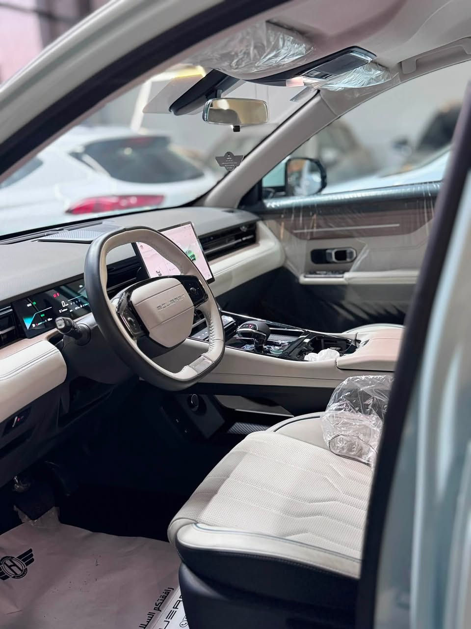 سوئيست S06 Comfort  2026👑
مستخدمة مرقم كامل بغداد لون اخضر

‼️السيارة مكفولة كفالة عامة وبعدها بحالة الزيرو‼️

💯العداد:1250KM بحالة الزيرو

المشتري يحصل على ضمان المالك الاول بالكامل(١٠ سنوات او ١،٠٠٠،٠٠٠كيلومتر)

💯مواصفات معروفة
💯داخل ابيض جلد
💯ويل كروم
💯محرك 1,5T
💯شاشة وسائط
💯كاربلي& اندوريد اوتو

السعر: ٢٤،٥٠٠،٠٠٠ دينار

📍العنوان:بغداد معارض الكريعات شارع الوقف السني معرض الصادق لتجارة السيارات

☎️للاستفسار:
***********
***********
