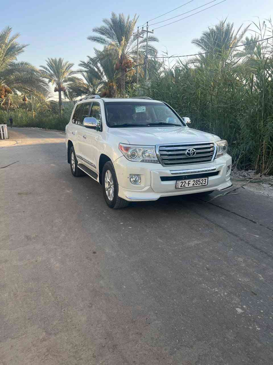 السلام عليكم لاندكروز موديل 2012 كفاله عامه بيه شبر صبغ فقط بالجاملغ خلفي كير مكينه حداديه تبريد تدفيه كفاله السياره فول مواصفات تحكم ستيرن اشاير بالمري حساس أمامي وخلفي رقم أربيل سنويه جديده         
كربلاء الحسينية رقم *********** 
سعر ٣٠٠$ وبيه مجال
