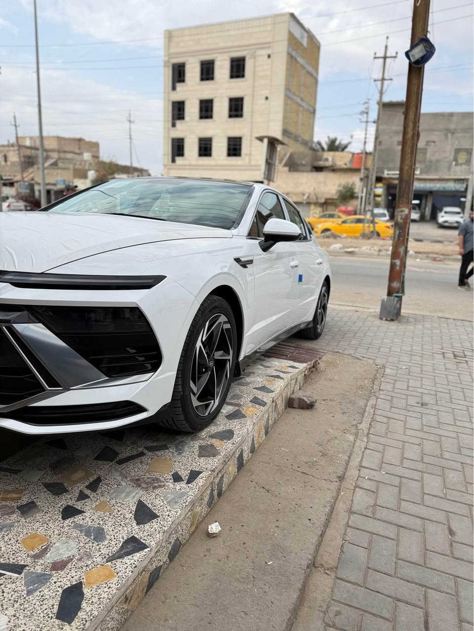 سلام عليكم للبيع سوناتا خليجي 2024

فول موصفات للاخير     

        وارد خليجي مكينة 2.5   

       السياره نضيفه جدا بعدها بحاله وكاله 

      :  كفاله من الصبغ والتبديل 

الموصفات /             40 الف كم 

                                       بنزين ⛽️ 

      • بانوراما

 • إنارة Full LED

 • انارة دخليه محيطية

 • كاميرا

 • حساسات أمامي + خلفي

 • دخول ذكي + تشغيل بصمة + تشغيل عن بعد

 • مرايا كهربائية قابلة للطي

 • بصمتين 

 • مقاعد جلد كهربائية 

 • لد امامي + خلفي

 • شاشتين 12.3 إنج

 • نظام صوت Bose

 • ستارة خلفية 

 • شاحن لاسلكي

 • تكييف أوتو ثنائي

 • كير إلكتروني تعليك

 • رادار + مانع تصادم

 • مثبت سرعة ذكي

 • نقطة عمياء + تحذير خلفي

 • 6 وسائد هوائية

السعر اتصل وبل خدمه 

☎️***********
بصره البصرة, العراق
