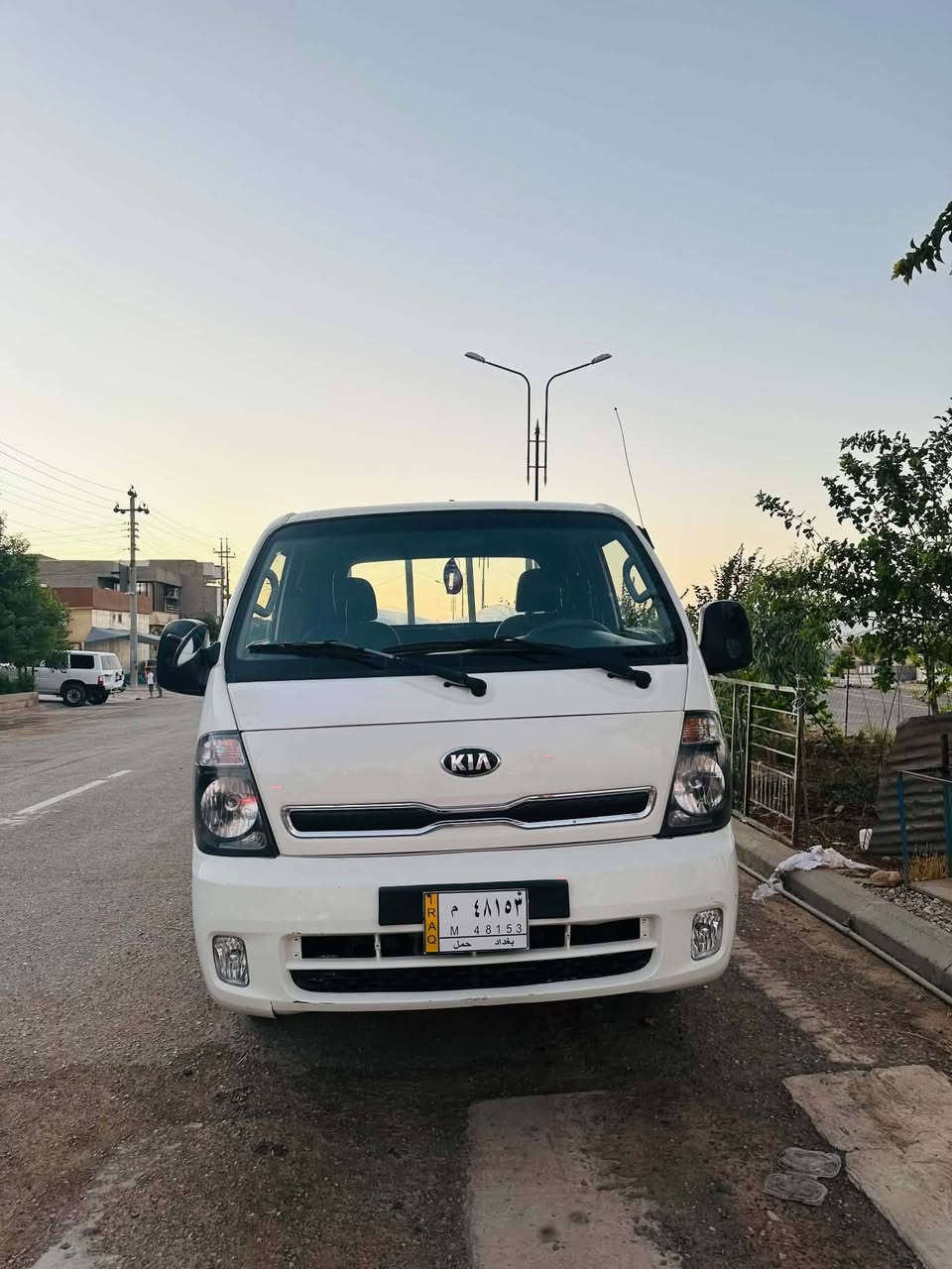 کیا ٢٠١٣
یه ک بڕاوه یه 
کۆدی بۆ کراوه 
حه وت گێڕه 
گێر و مه کینه و ئه سلی به شه رت 
ناوبۆدی تیایه برێکی به سراوه و ڕزیوی نیه هه موو گیانی به شه رت 
سعری ٦٧ گه لا و ماعمه له 
سه یاره که له هه له بجه ی تازه ییه 
***********
