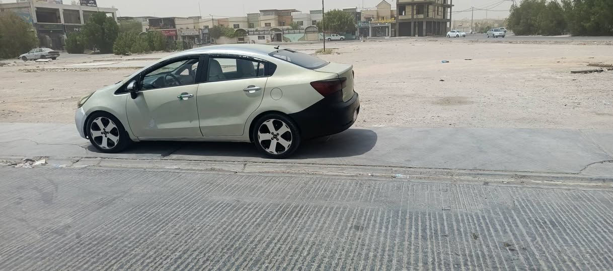 كيا ريو • ٢٠١٣ • اتصال