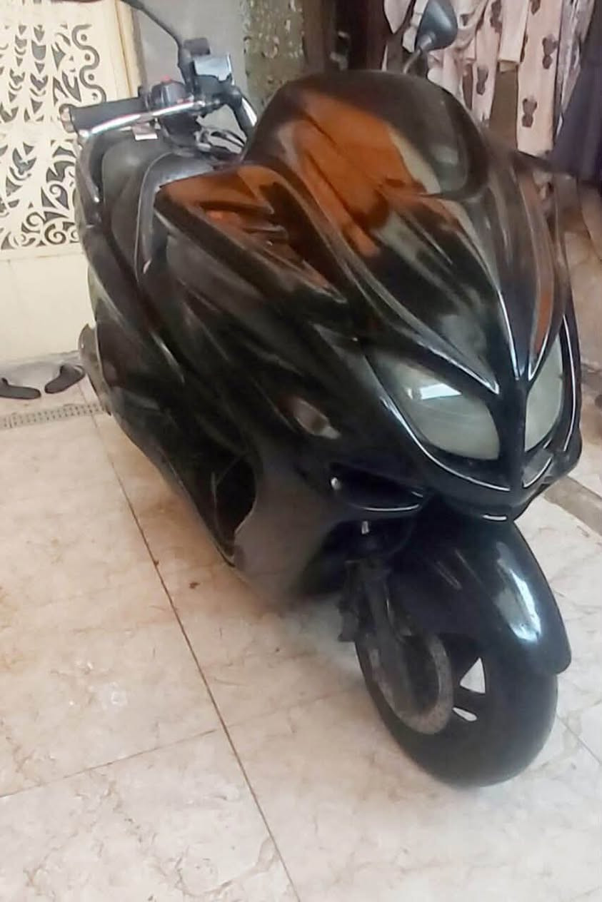 السلام عليكم عندي دراجه ماجستا بومه دبل رون مكينه لا نضوح ولا تبخير دراجه  تدفه يدات شغاله كلهه كامله كهربائيات كلهه شغاله لايت زنون اشاير دبل اشايره سكن ماسكن كلهه شغاله رون كيلو متر كلهه شغاله وكامله اوراق اصولي وتكفل سرقه وعشائريه السعر 450 وبيهه مجال بصيط ولحد يكسر بيهه والقران لو ما محتاج ما ابيع وهاذه الرقم بي واتساب *********** اسفسار اكثر خاص وذا مراوس شعندك دز
