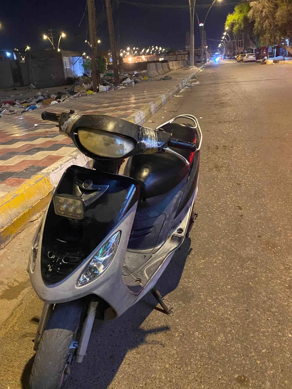 دراجه ماكس منغولي مفتوحه كفرات اصليه سلف و هندر بسعر مناسب بس 450 بيع مستعجل العنوان ناصريه مركز الرقم ***********
