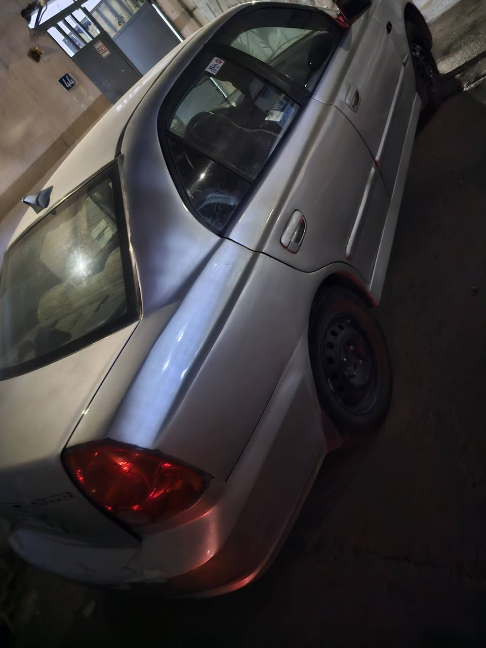 هؤنداى فيرنا  ٢٠٠٤
بؤزانيارى _
 *********** 
سه نه وى ئه سلى موسله 
باكانه مرورى هه ولير
