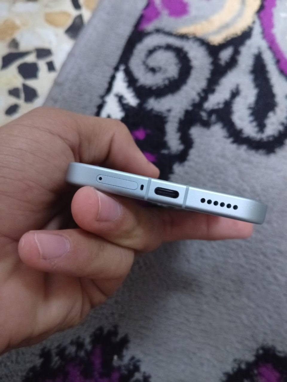 بوكوF8priذاكره 512 العشوائيه 16 بطاريه 99 عدد دوارت 100 الجهاز مرايه شخط مابي سعره 850 بي مجال حك الجيه للستفسار ***********
