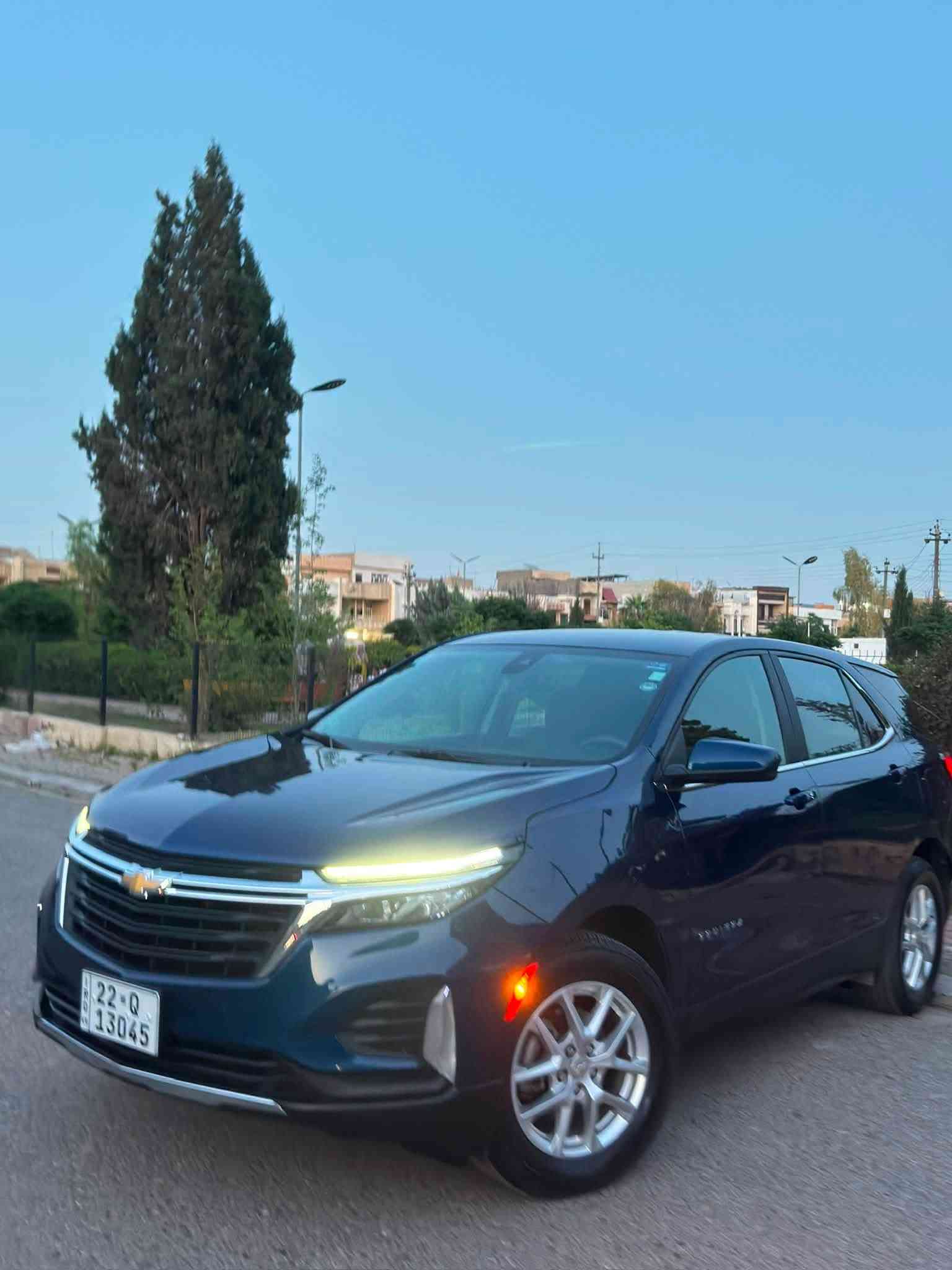 السلام عليكم 🌹شوفرليت ايكونكس 2023  LT للبيع

مواصفات LT الشكل الجديد   محرك 1500 تيربو فول ماعده السلايت  رقم اربيل بأسمي تحويل بشرط 

المواصفات : بصمة  / تشغيل عن بعد / شاشة كبيرة / رادار جانبي  وامامي / كرسي كهرباء تدفئه كشنات  / هندبريك دكمة / LED امامي / جنطة كهرباء / حساسات / تحكم ستيرن /   نضام تعليق- يعني بل صعود تشيل رجلك من وحدها تسحب هاند بريك /كروس سرعة / بلوتوث / اواكس / قطعتين تبريد / اطفاء ذاتي  سياقه ذاتيه تحديد مسار   دفع رباعي / اوتو ستوب./ اضائه العالي اوتو 

السياره نضيفه كلش حادثه صندوك  فقط (( بجم كبس  برغي ممفتوح بي بدون ايرباك بدون دواخل بدون كلشي ))   سبيرها منازل صور الحادث مرفوقه بل منشور 🌹   ماشيه 23 ميل 
*********** واتس مكانها اربيل سعر( 175) وبيها مجال بسيط

نص مكتوب في الصور:
- Sales History 2 6 / 14 1:1 Final bid bid.cars $7,450
