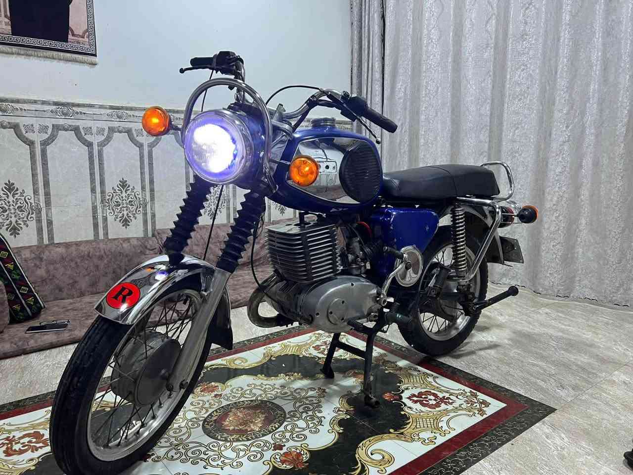 للبيع ماعرف يا سايس نضيفه كهربائية كله شغاله شلعه ومعدل فول جاهزه شاصي بي لحيم سعرمليون وربع مكان بصره معقل أدوات رقم بي بس واتساب لا طبلي خاص مكلف بنشر ***********
