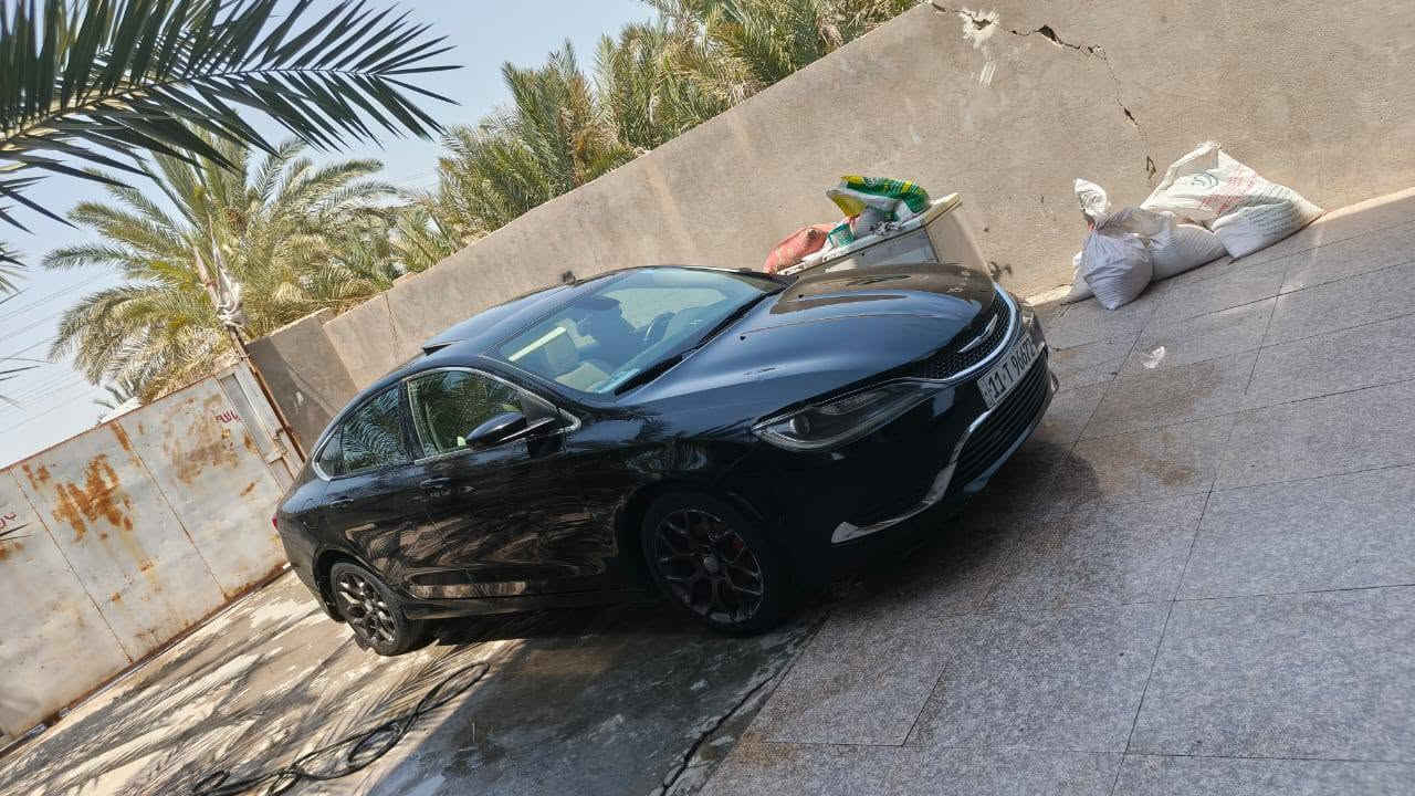 سلام وعليكم سياره  200sمديل 2015 مكينه 2400 جديده كير جديد تبريد ثلج ❄ حداده جديده تخم تاير السياره السونار موضح بل صور تحويل مباشر السياره فول مواصفات كندي السعر 92 وبه مجال مكاني القرنه بني منصور وشراي يتصل عله الرقم ***********
