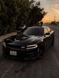 دايتونا • V8 ٥٧٠٠ • ماشية ١٩ ألف
