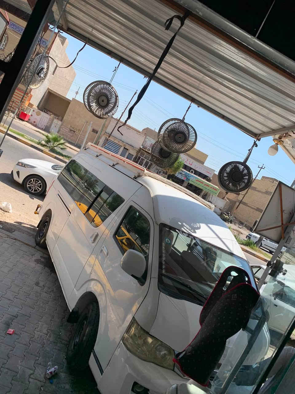 السلام عليكم سياره جنبي ٢٠١٤سنويه ٢٩مداور ثاني يوم رقم بصره راعيه نجف ليشتري صافي مكينه حداديه تخم تايرات خير من الله يوجد رشات صبغ موضح بالصوره العنوان النجف الأشرف 
للاستفسار 
***********￼
