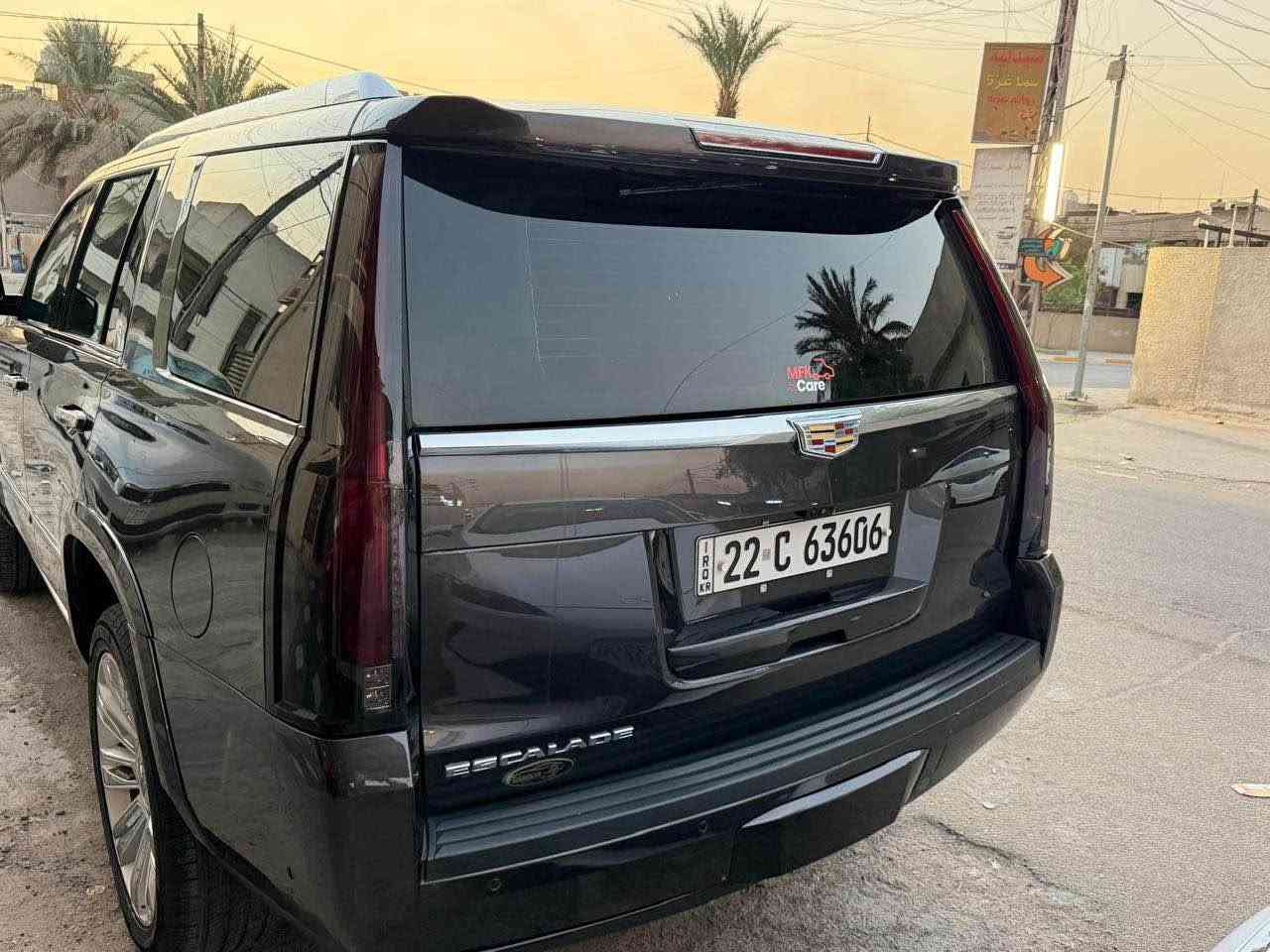 للـــبيـــــــع  /

🔰  كـاديـلاك اسـكـاليـد بلاتنيوم   🔰
     
                   موديل / 2018
370وقابل للتفاوض

خليجي وكاله الـمــنـصــور

مــــواصـــفــــات ✅

فول موصفات 1/1  

✅محرك 6200 V8

✅دبل رادار امامي

✅ لايتات زنون LED

✅حساس امامي خلفي

✅كامره امامية تحديد مسار

✅كامره امامي لرؤية ليلية نهارية

✅لدات امامية LED 

✅ردار امامي مانع تصادم 

✅بانوراما فتحه سقف 

✅ويل كل كروم 

✅حساس اطارات 

✅فور ويل دفلوكات 

✅مري شفط 

✅مري اشاير ترحيب علامه 

✅كامرات جانبية 

✅دوسات شفط كهربائيه 

✅رادار جانبي

✅مري عاكسة للضوء

✅كامرات 360 درجة

✅ردارات 360 درجة

✅اناره ترحيب خلفية LED

✅ اناره خلفيه LED 

✅بريك خلفي ذاتي 

✅قمارة شامو كنتارا

✅قاصه 

✅كراسي تبريد تدفئة امامي خلفي 

✅كراسي كهرباء امامي خلفي

✅كراسي خزن ميموري ذاكرة مقاعد

✅شاشات ثلاثة خلفيه

✅شاشة كبيرة نفكيشن

✅انارة خلفية انارة محيطية

✅ دوسات بانزين وبريك متحركة كهربائيه 

✅ جميع الكشنات تحكم كهربائي 

✅جوك تحكم في نظام دفع رباعي4x4 مع نظام دفع ثنائي خلفي 4x2 

✅ داتا شو / عداد الكتروني للسرعه ؏ الجامه الاماميه 

✅كشن السايق هزاز 

✅ نظام تحديد المسار مع اهتزاز كشن السايق في حال مغادرة المسار 

التواصل  ***********

عنوان السيارة /  بغداد الدوره 

رقم اربي  دولي بغداد, العراق
