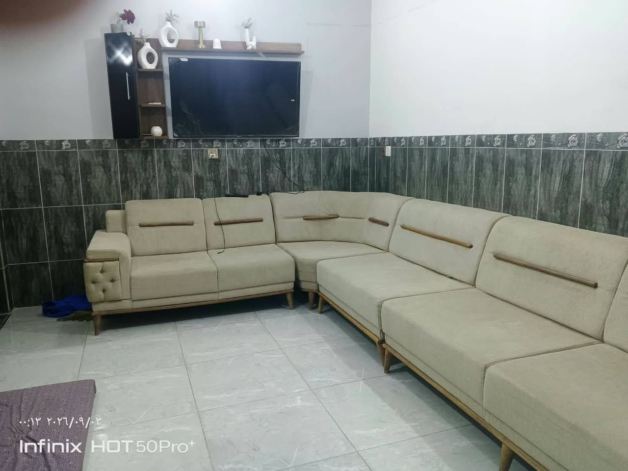 🏠بيت ١٠٠ م للبيع طابقين طابو رقم الدار1720مباشر مع صاحب العقار
🗺️العنوان : ابوغريب حي الصديق 

قرب جامع النور شارع 20

بيت للبيع كامل مكمل تستلم مفتاح 🔑من كلشي جاهز تاخذه

🔴غرف عدد: 3  

🔴 صالة ارضي وصاله طابق ثاني واستقبال 

🔴 مناور عدد،2 واحد منهم يرهم مطبخ حار 
وصحيات خارجيه وداخليه 

🔴 الواجهيه ٥ النزال ٢٠ 

للاستفسار : ‏‪***********‬‏واتساب تفاصيل
