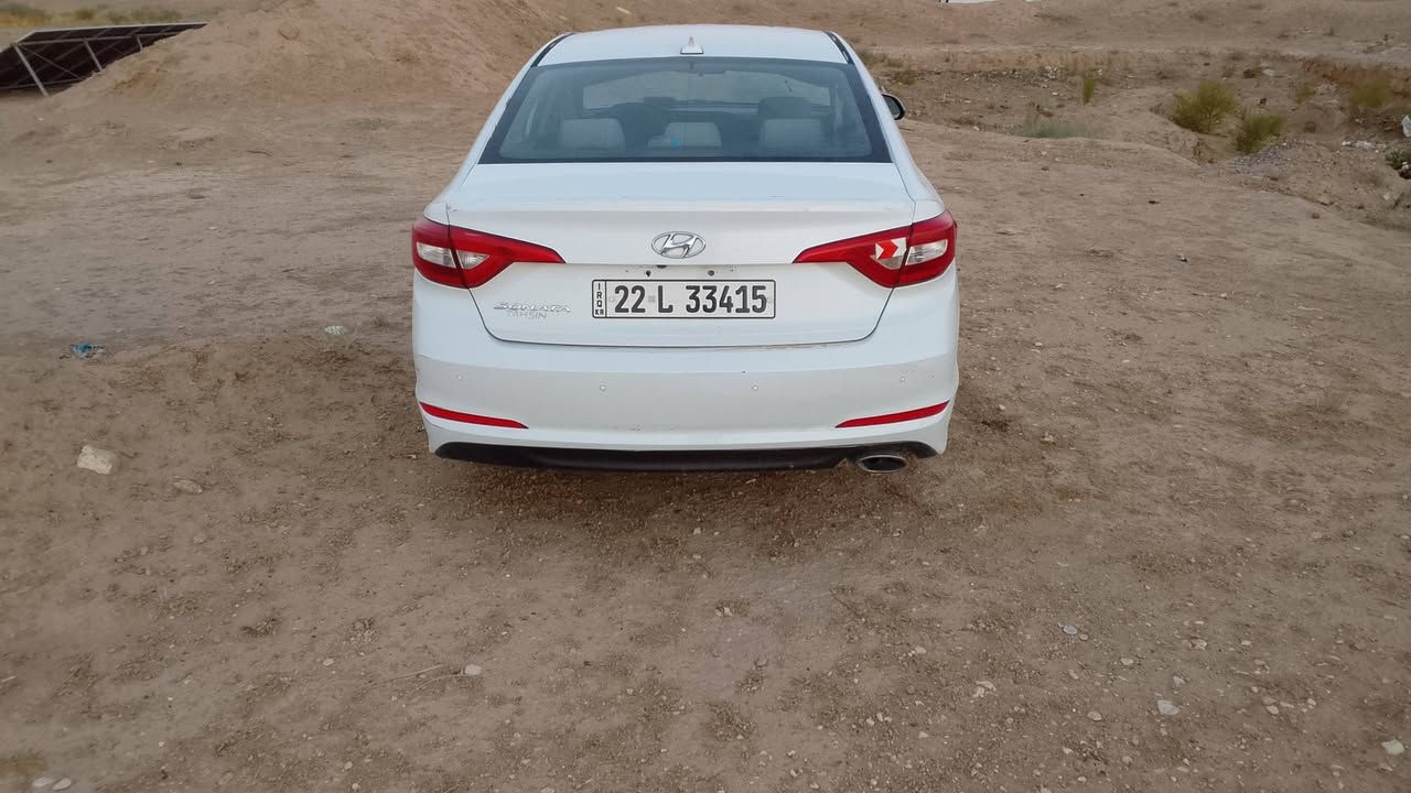 سوناتا ٢٠١٥ بدون رباك وصبق ولا ضربه للبيع *********** واتساب موجود
