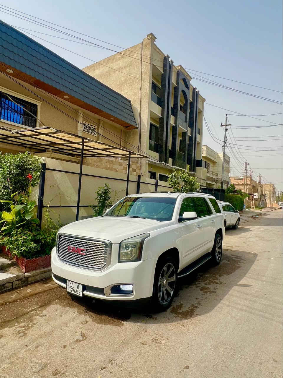 يوكن دنالي • ٢٠١٦ • ٨ سلندر