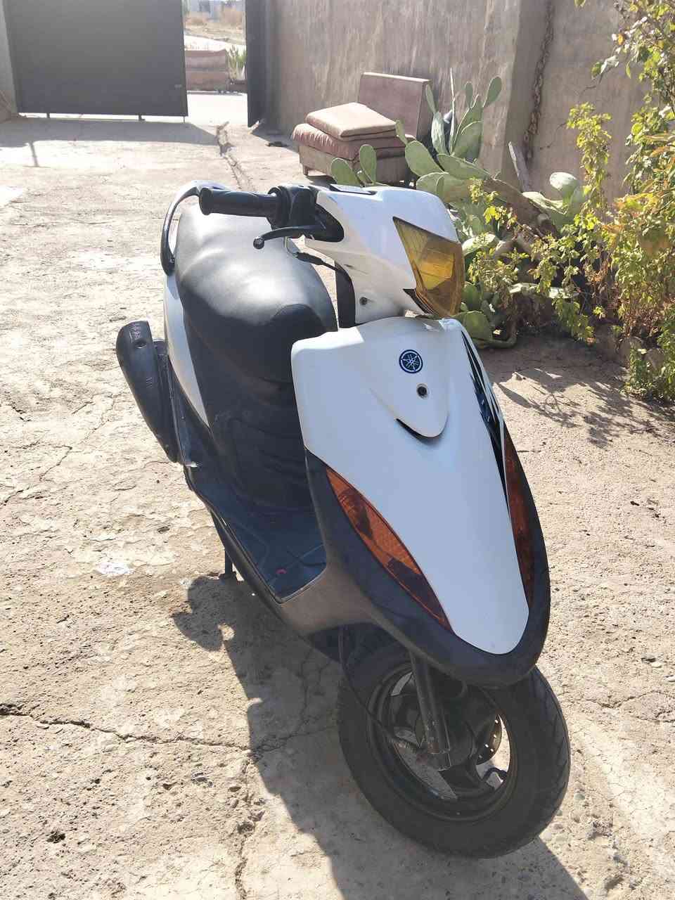 ماكس عدلة للبيع سعر 650 الف وبيها مجال بسيط
ماكس عدلة نظيفة وكاملة ما تصرف ربع عليها كهربائات كاملة سلف شغال بكل وقت 
دراجة ناعمة وخرسة بيها صالنصة رياضية 
مكاني الموصل قضاء الحمدانية 
للتواصل واتساب ***********
