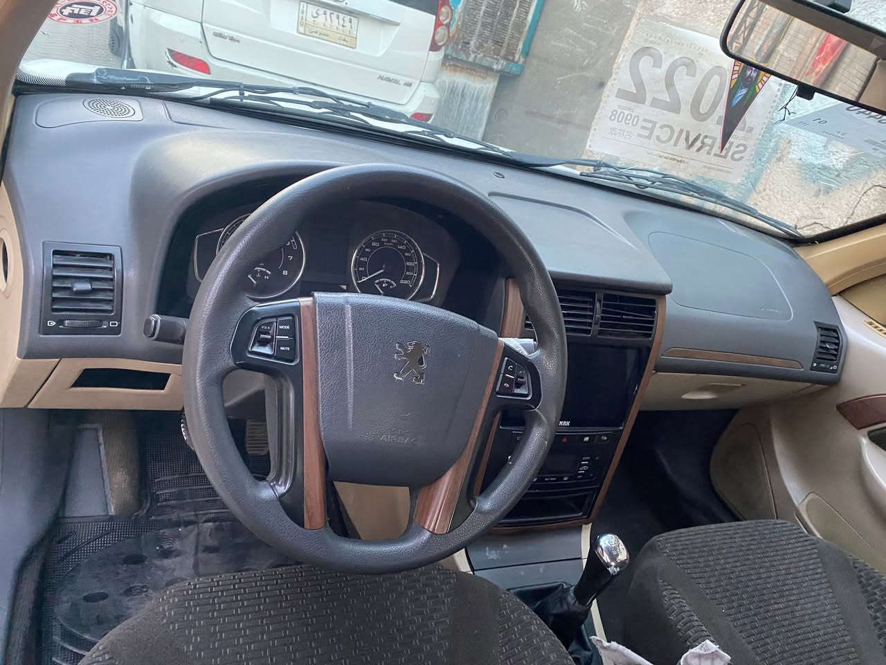 بيجو باص بسمي حرا سبير مانزل تخم تاير تخم وياله  منصيه دوشامت صندوك بيه بارد بل باب ورا سايق  بنيد مصبغو لين حترك باتري شراي يخابر***********
